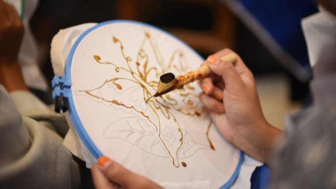 Lilin dari Minyak Sawit bisa Dipakai untuk Membatik