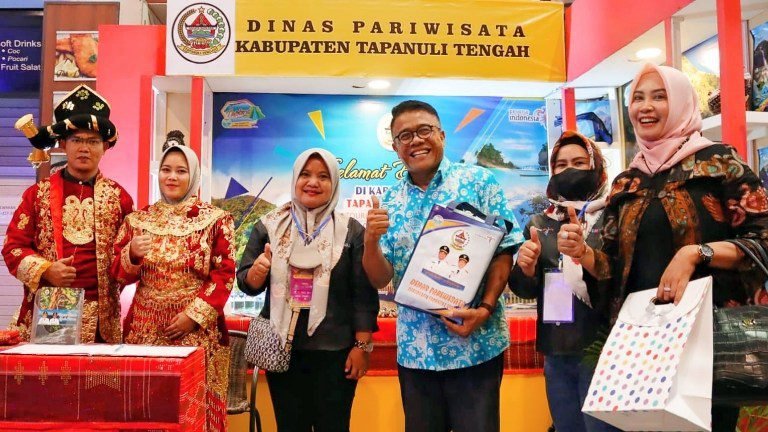 Tapteng Juara 3 Stand Terbaik di Pameran Indonesia Tourism and Trade Investment Expo
